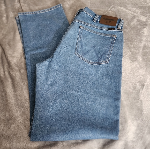 Wrangler mens regular fit jeans 34x34 36x32 38x30 40x32 nwt - Picture 3 of 3